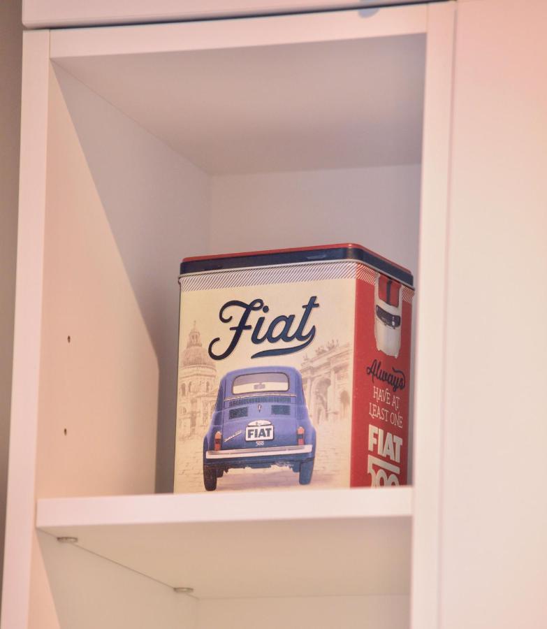 Beautiful Flat Next To Karlskirche Wina Bagian luar foto